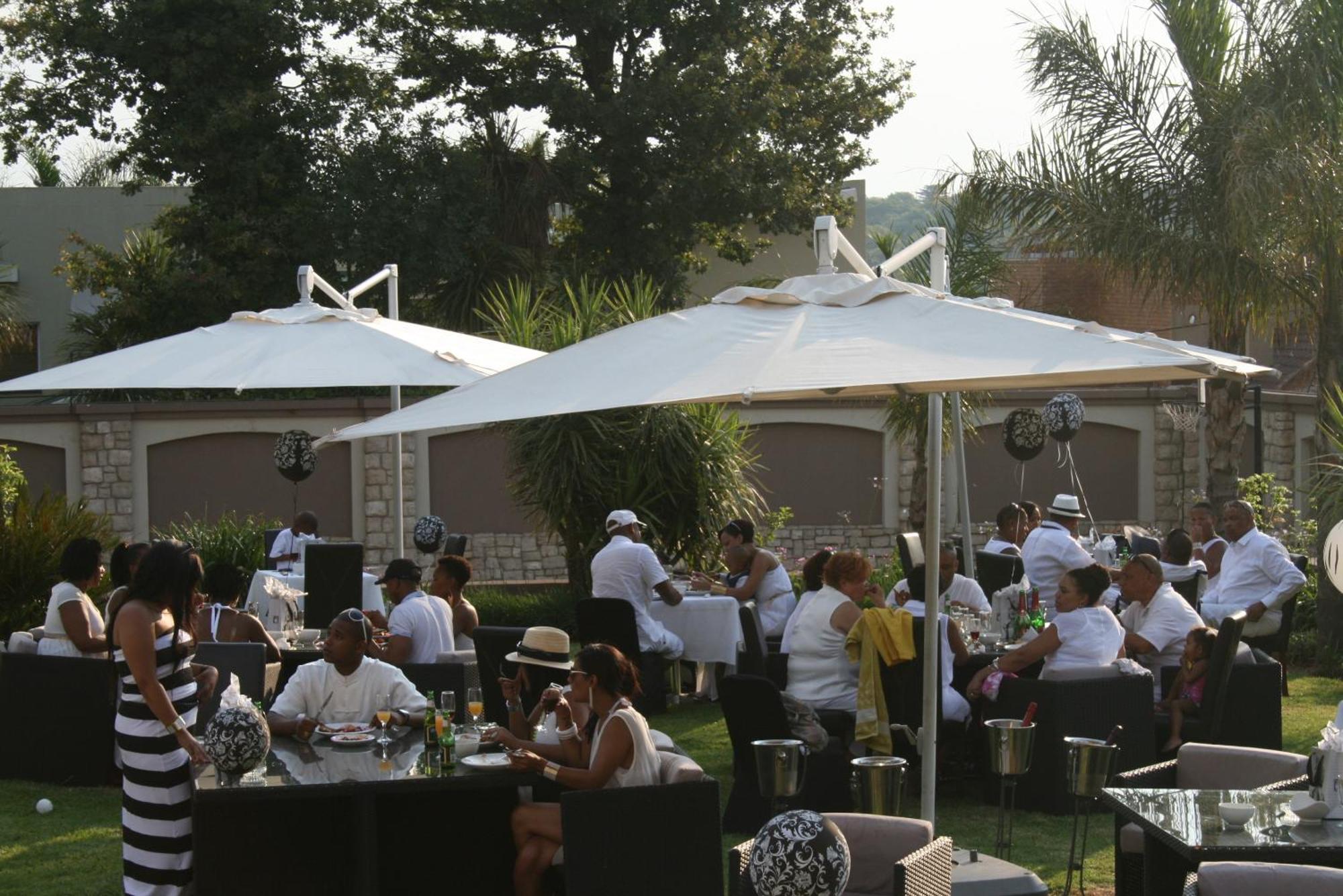 Africa Paradise - Or Tambo Airport Boutique Hotel Benoni Zewnętrze zdjęcie